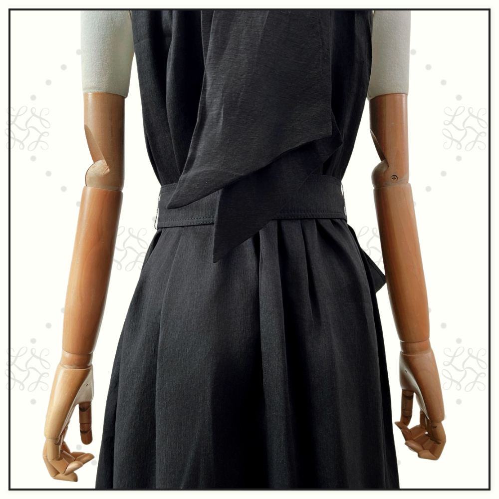 MARIEL TRAPEZE MIDI DRESS