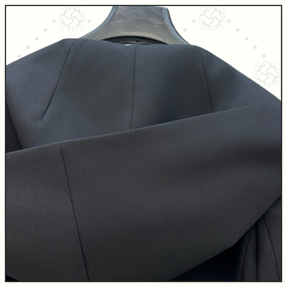 VIRGIN WOOL HOODED TAILORED COAT