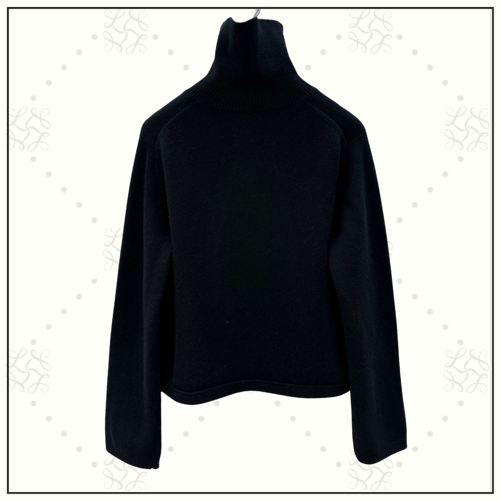 CASHMERE KNIT CUT OUT SWEATER