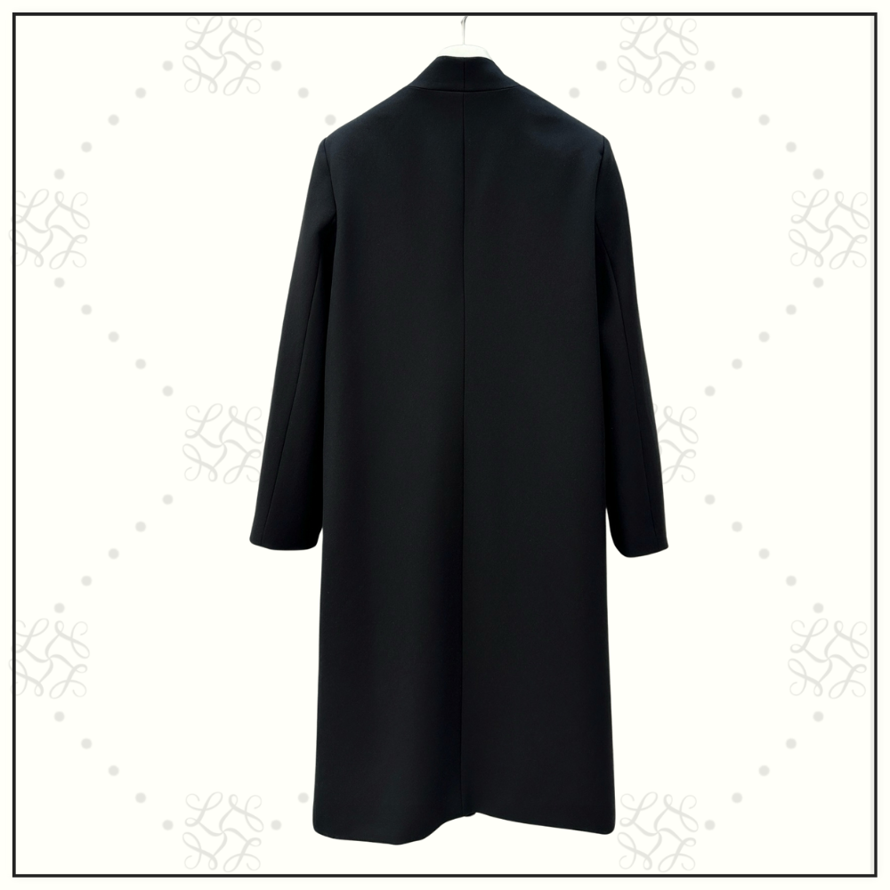LONG TAIL BUTTONED WOOL OVERCOAT