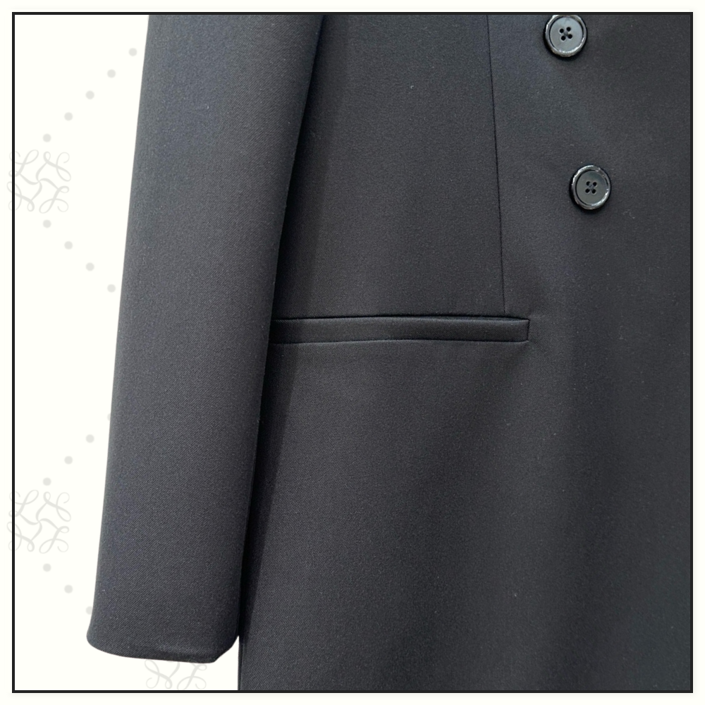 LONG TAIL BUTTONED WOOL OVERCOAT