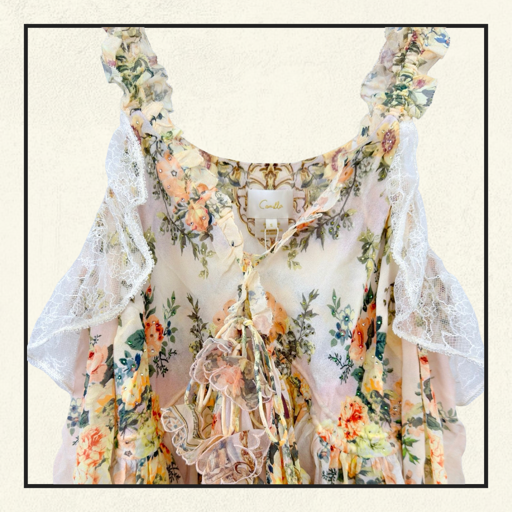 COLD SHOULDER RUFFLE TOP