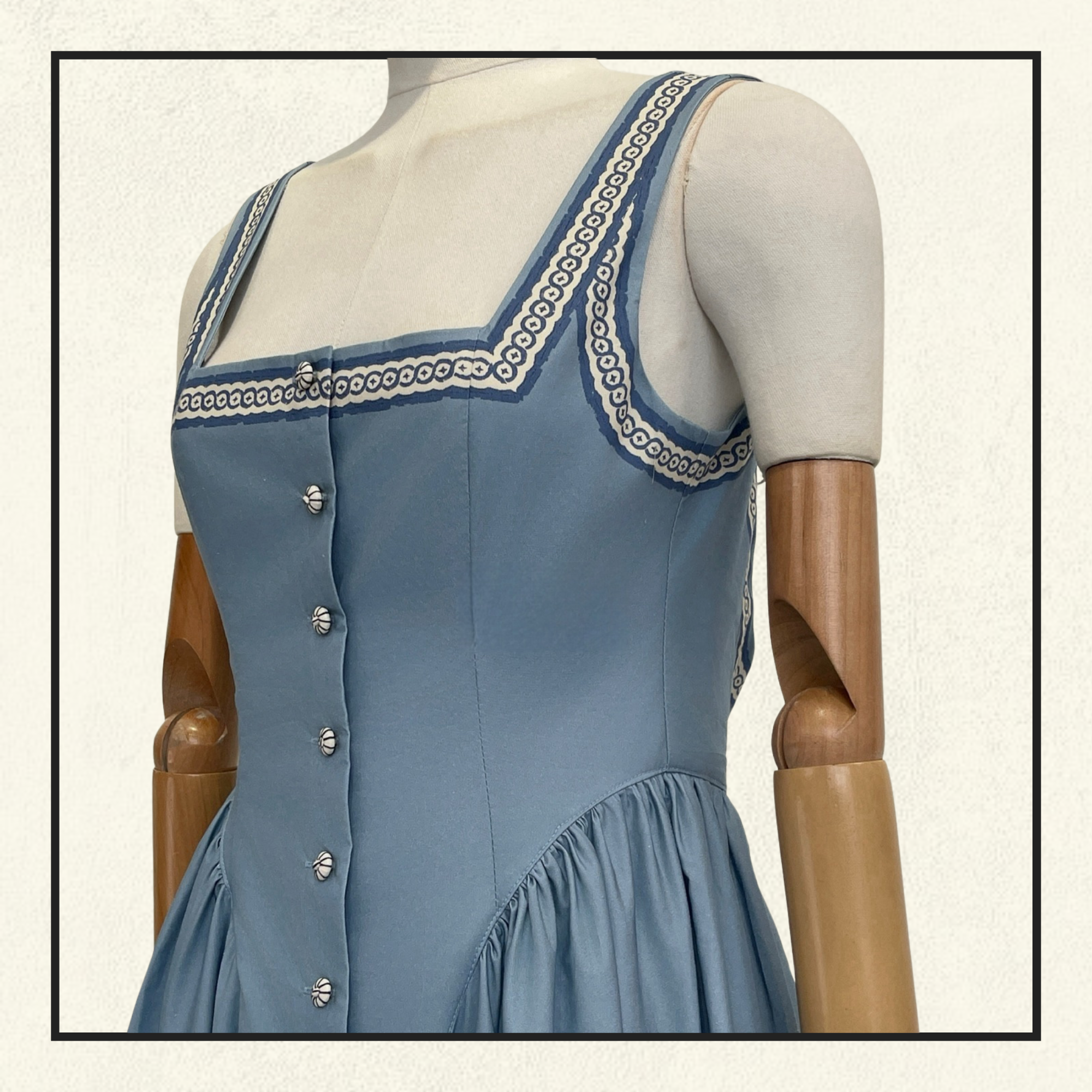 VILLA ROMANTICA MIDI DRESS