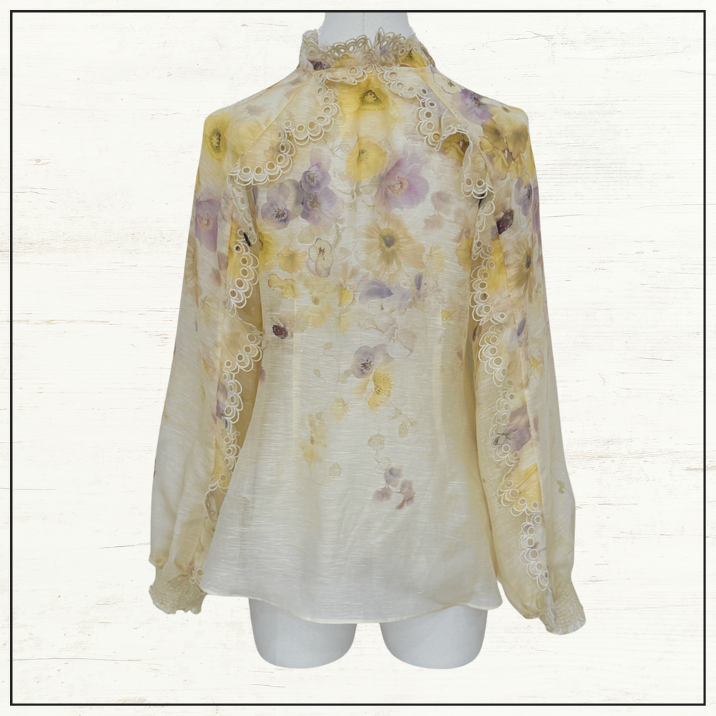 MEMENTO EMBROIDERED BLOUSE & SKIRT