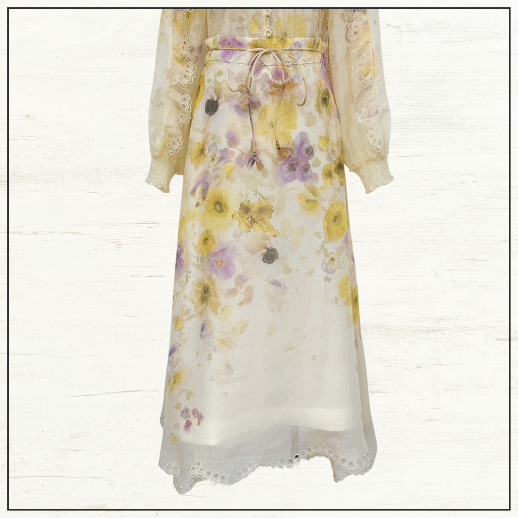 MEMENTO EMBROIDERED BLOUSE & SKIRT