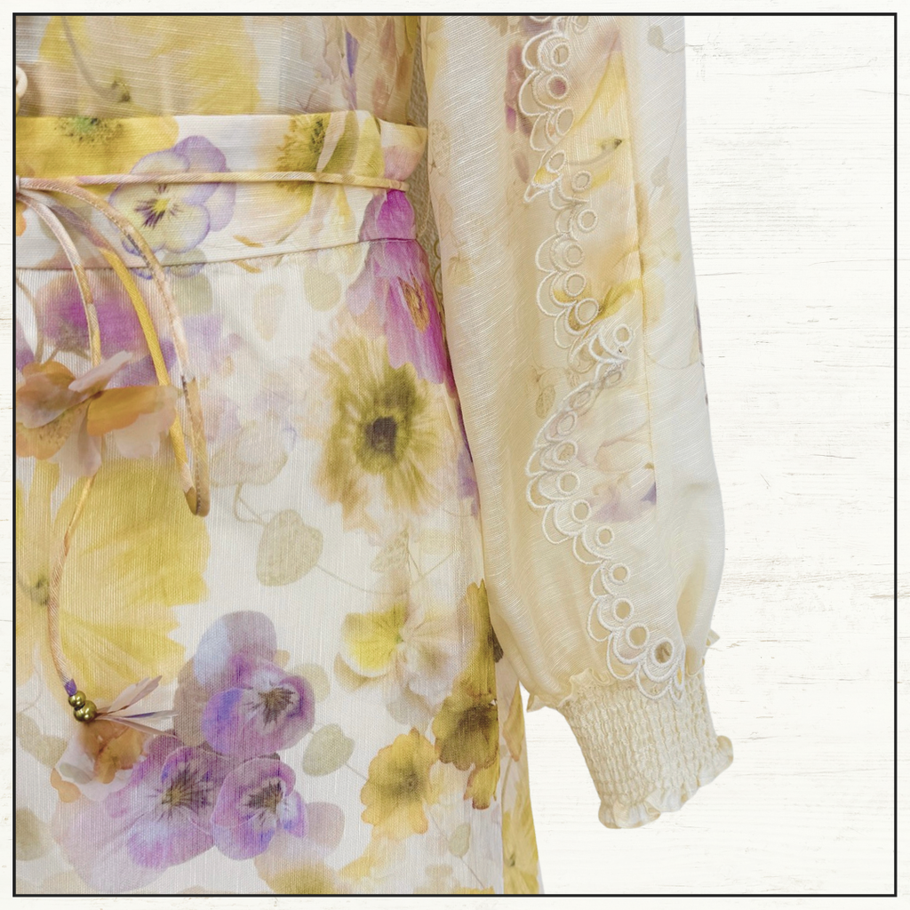 MEMENTO EMBROIDERED BLOUSE & SKIRT