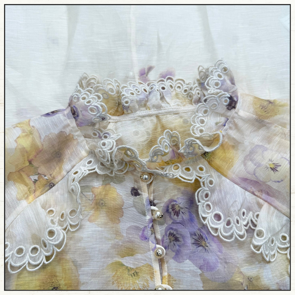 MEMENTO EMBROIDERED BLOUSE & SKIRT
