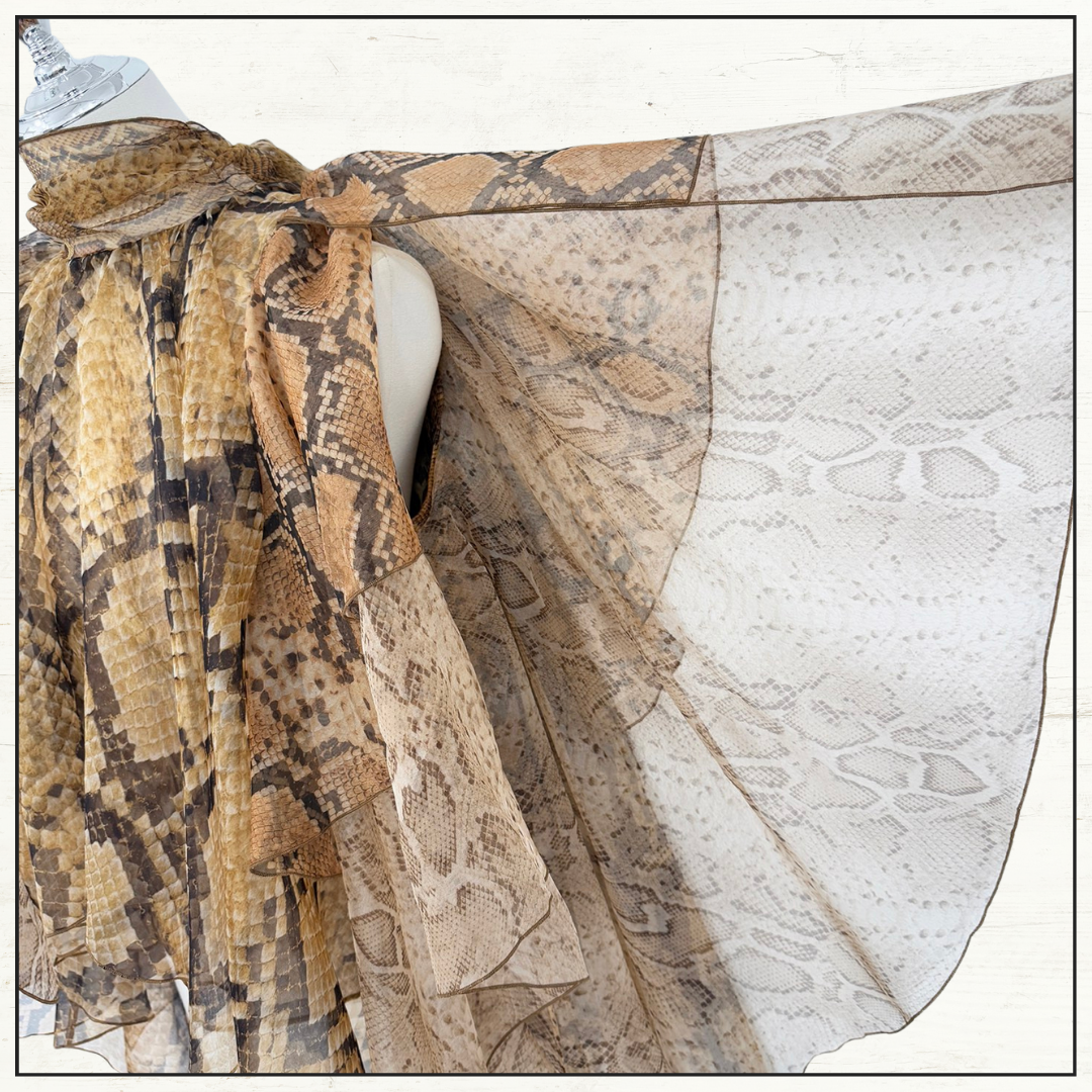 MEMENTO RUFFLED BLOUSE