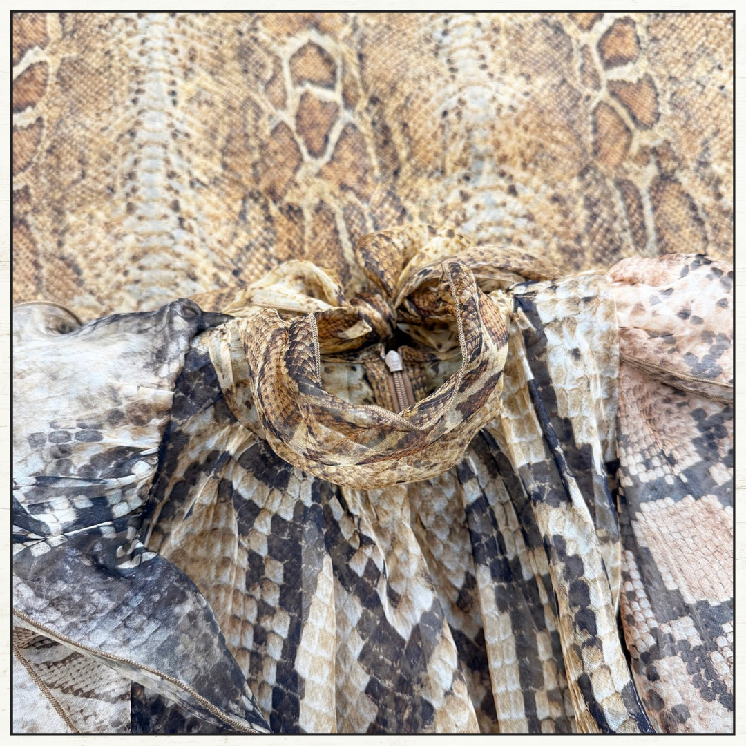 MEMENTO RUFFLED BLOUSE