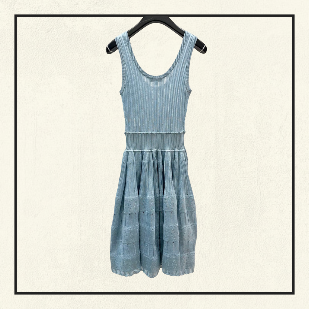 CRINOLINE KNIT DRESS