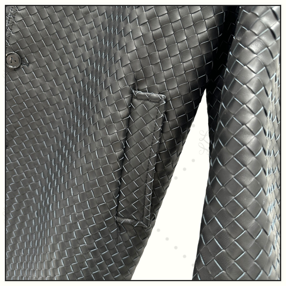INTRECCIATO LEATHER COAT