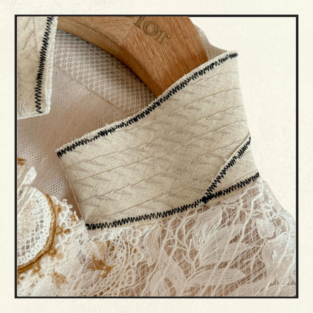VINTAGE STYLE LACE BLOUSE