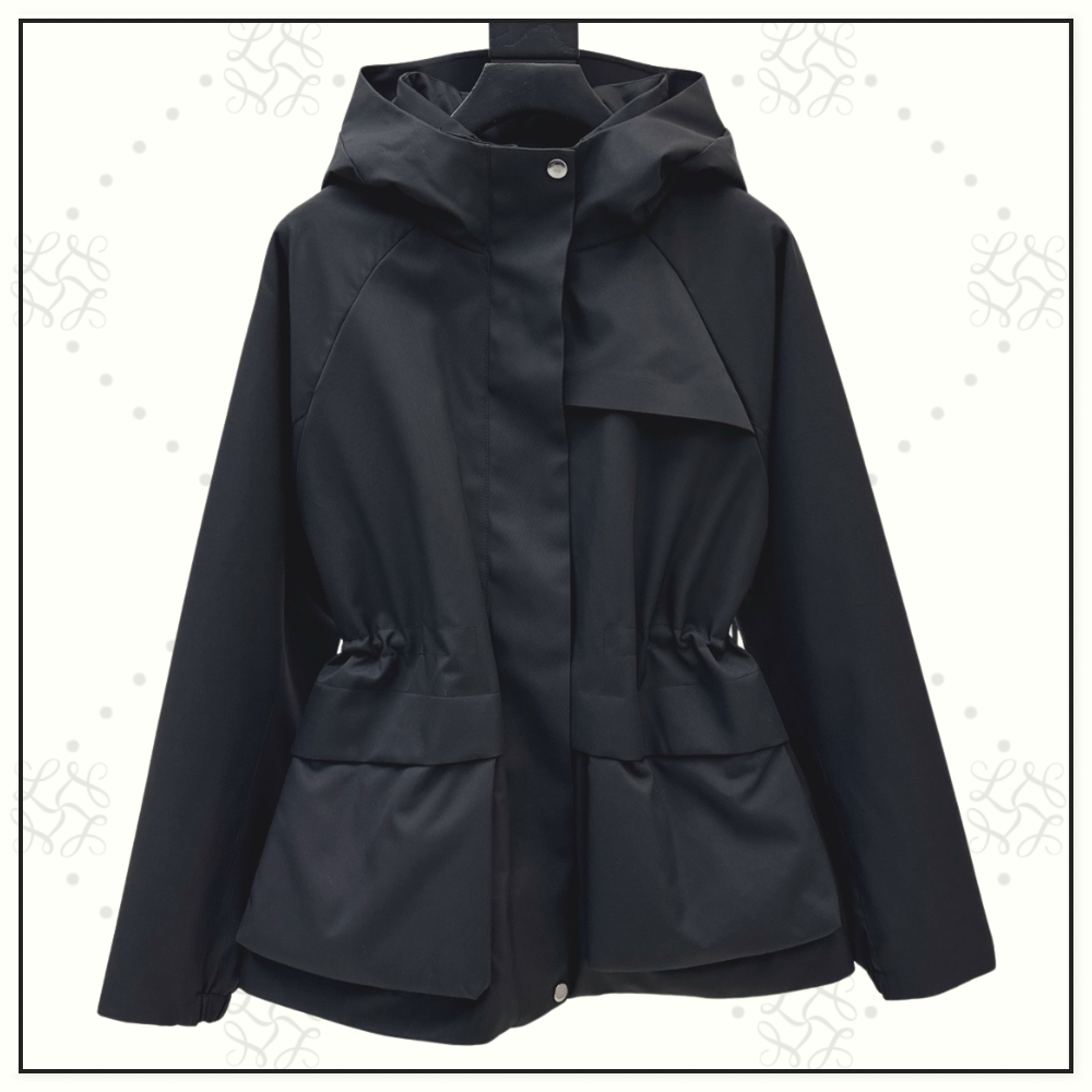 HOODED DOWN JACKET