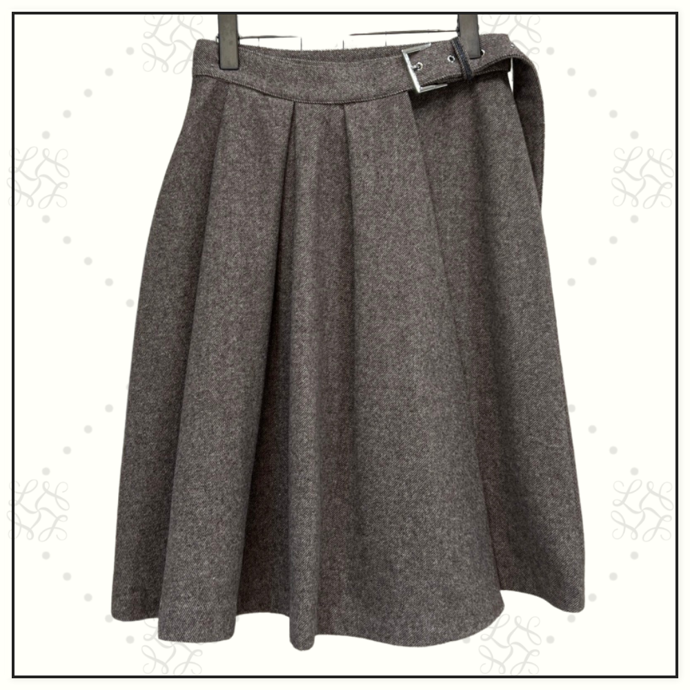 VIRGIN WOOL BLAZER & WRAP SKIRT