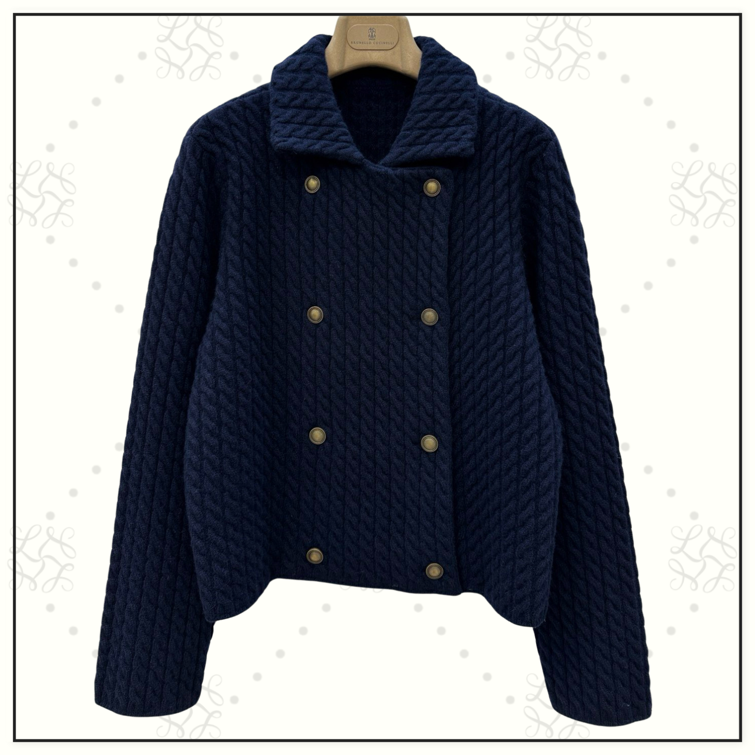 CASHMERE CABLE KNIT SWEATER