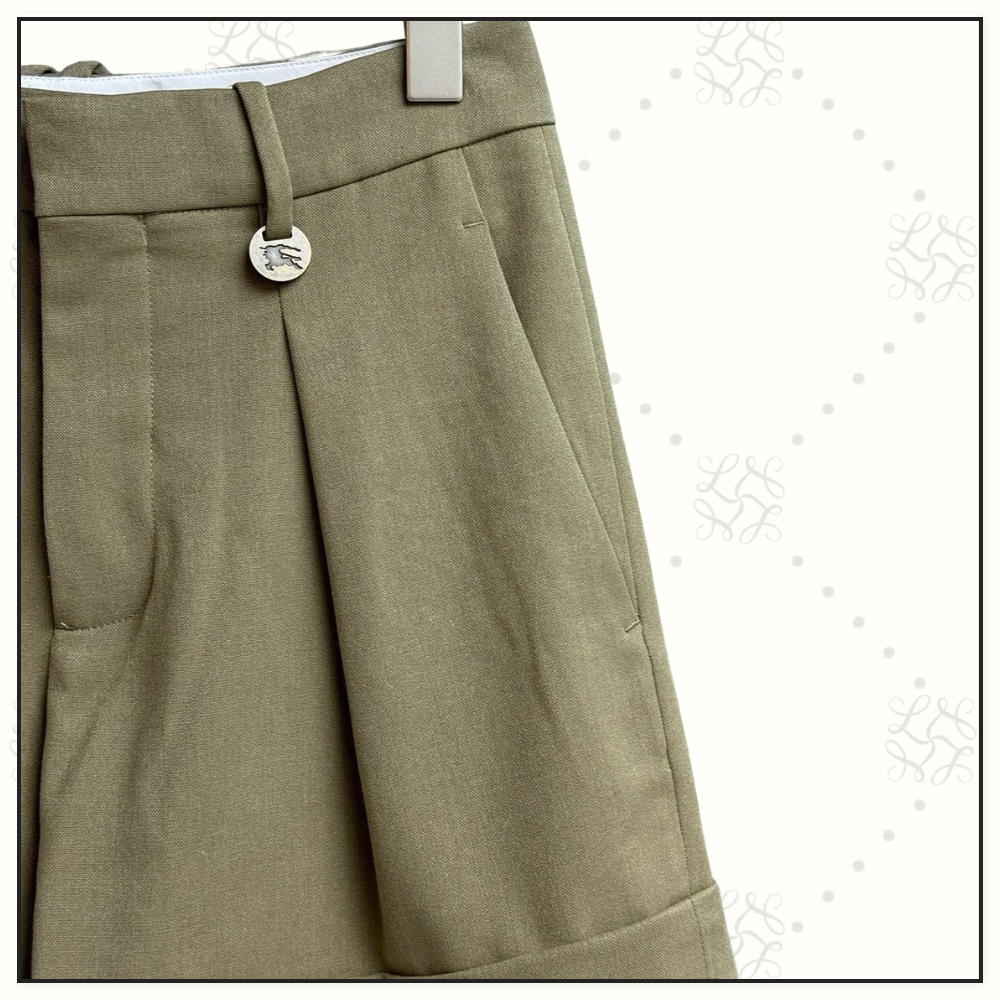 PLEATED WOOL TAILORED SHORTS