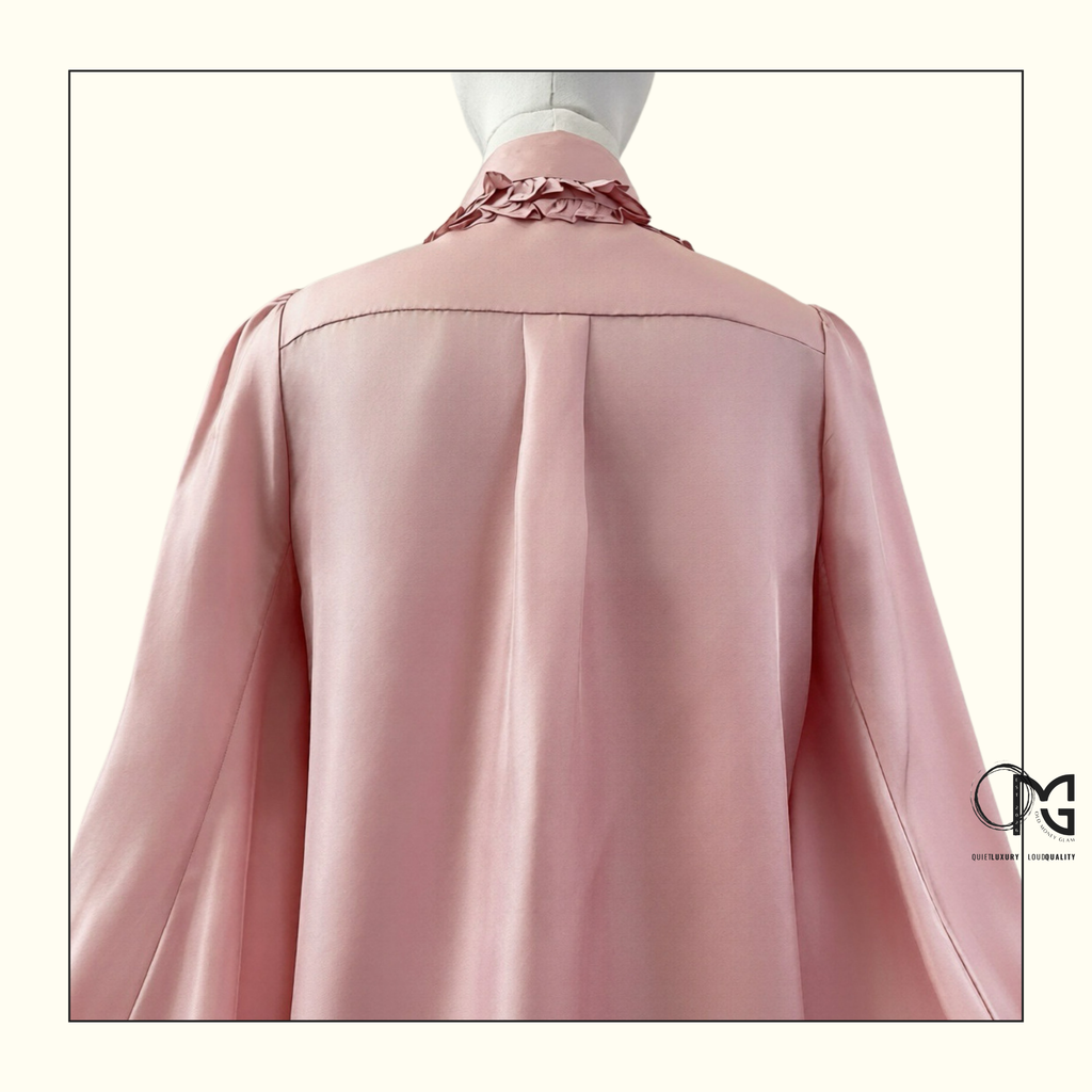 ILLUSTRATION BILLOW BLOUSE
