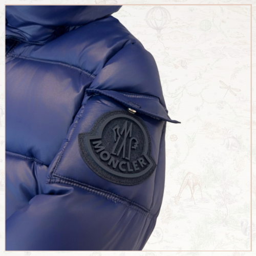MONCLER DOWN JACKET