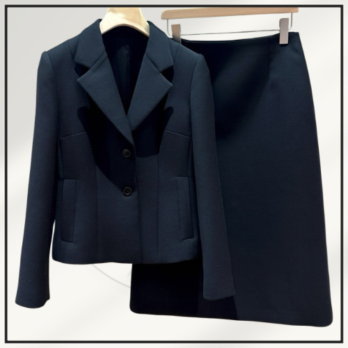 TAILORED BLAZER & PENCIL MIDI SKIRT
