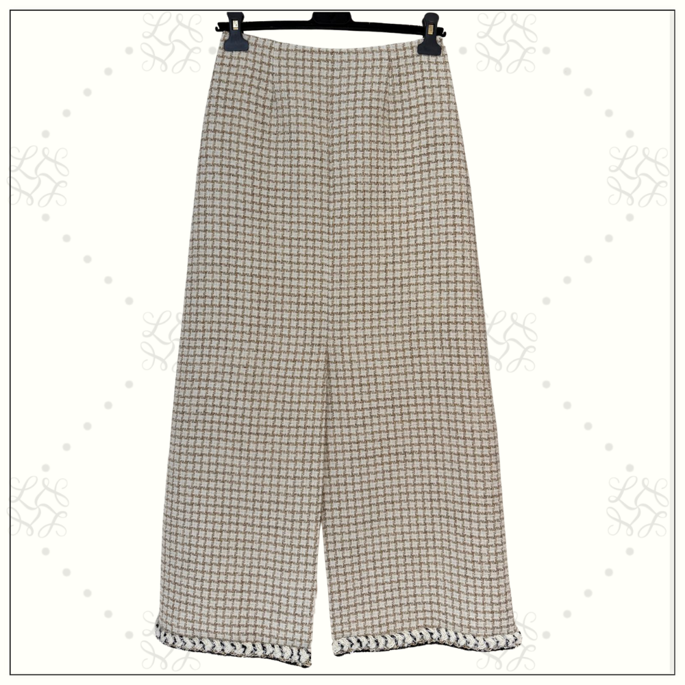 WOOL & MOHAIR TWEED VEST & MINI SKIRT & PENCIL SKIRT