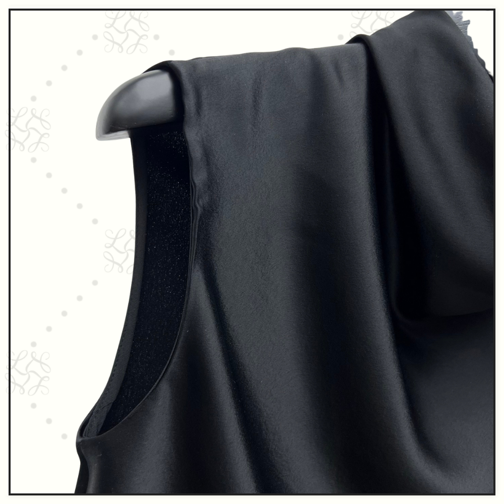 SATIN CROW NECK CROP & PENCIL SKIRT