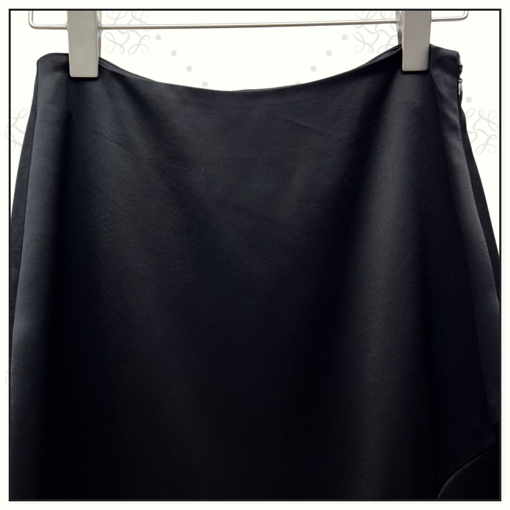 SATIN CROW NECK CROP & PENCIL SKIRT