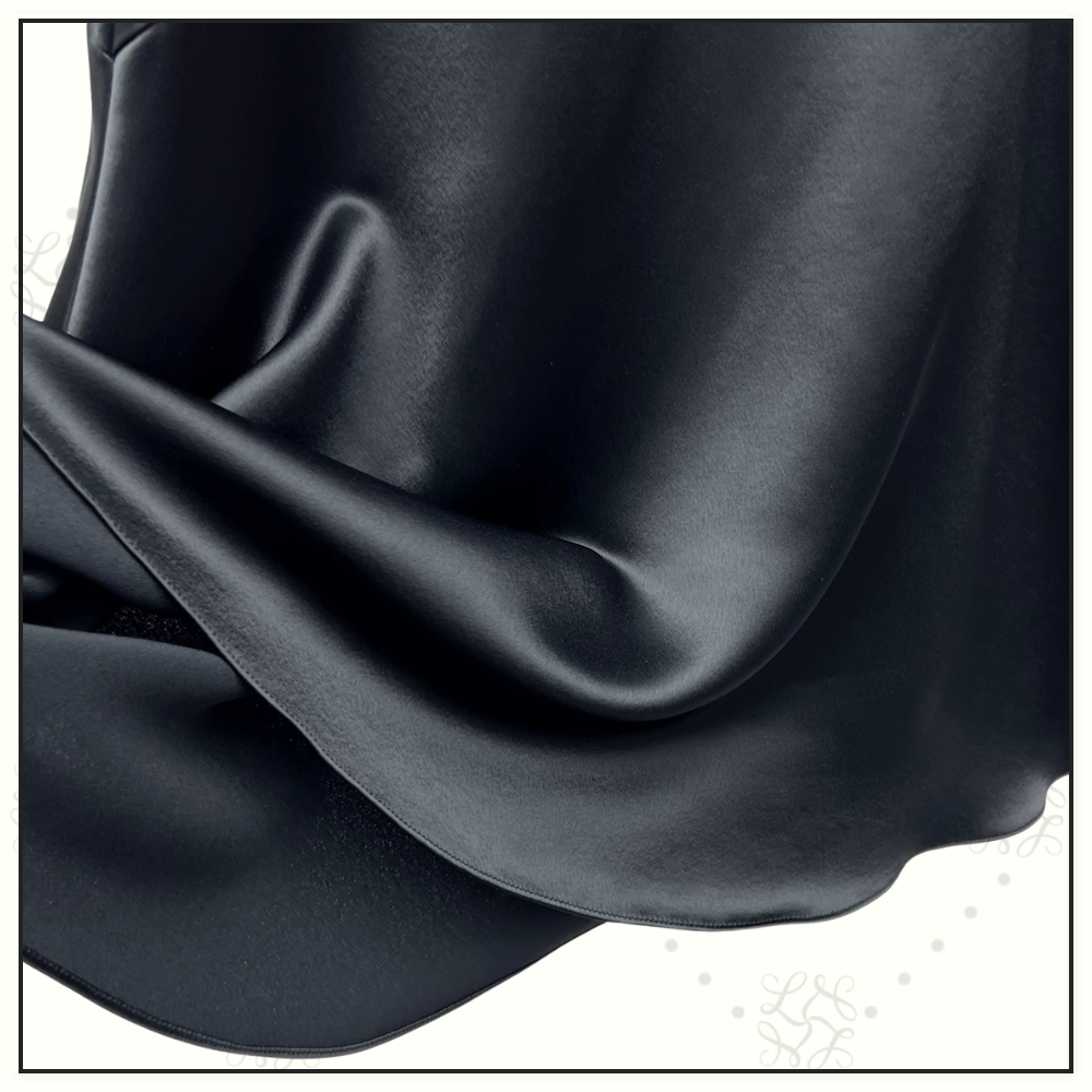 SATIN CROW NECK CROP & PENCIL SKIRT