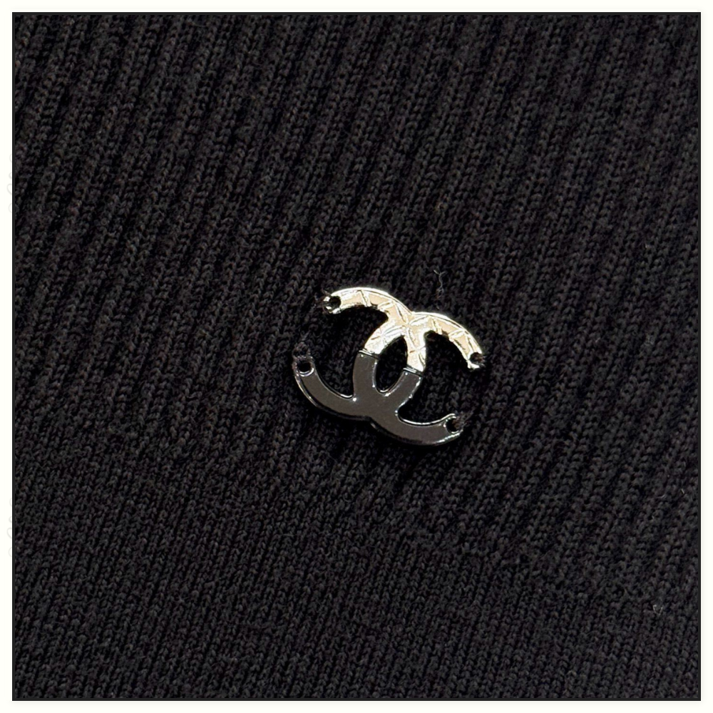 BOW DETAIL WOOL TURTLENECK