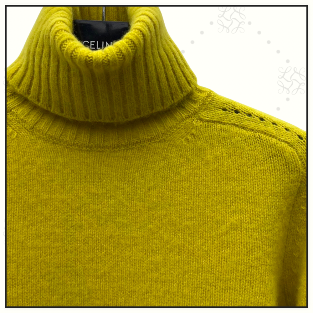 WOOL TURTLENECK