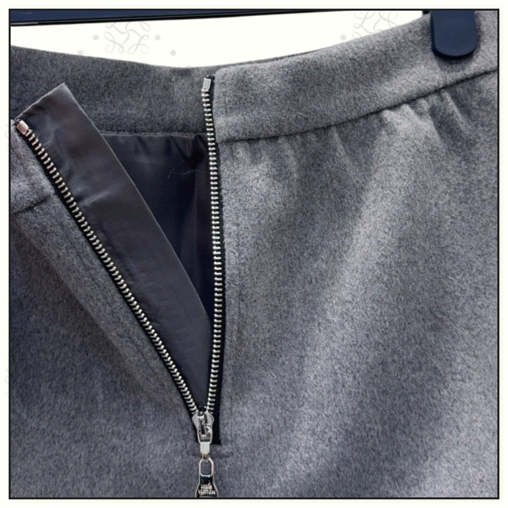 WOOL SCARF COLLAR JACKET & MINI SKIRT