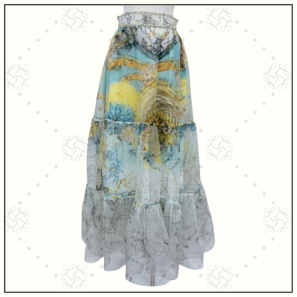 GATHERED BLOUSE & TIERED SKIRT