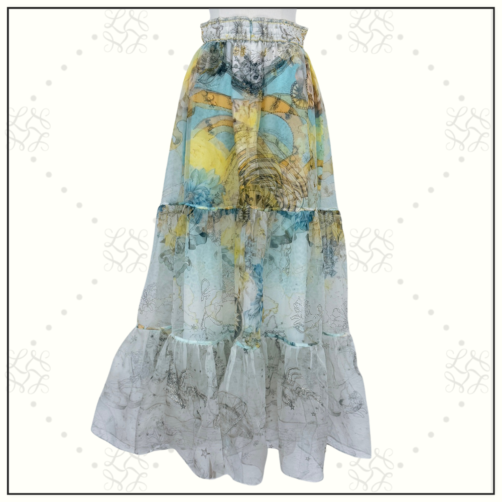 GATHERED BLOUSE & TIERED SKIRT