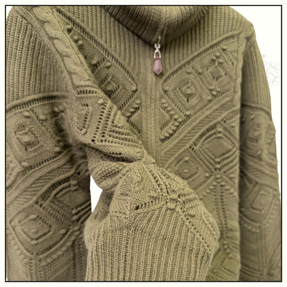 LA PLAGNE CASHMERE BOMBER SWEATER