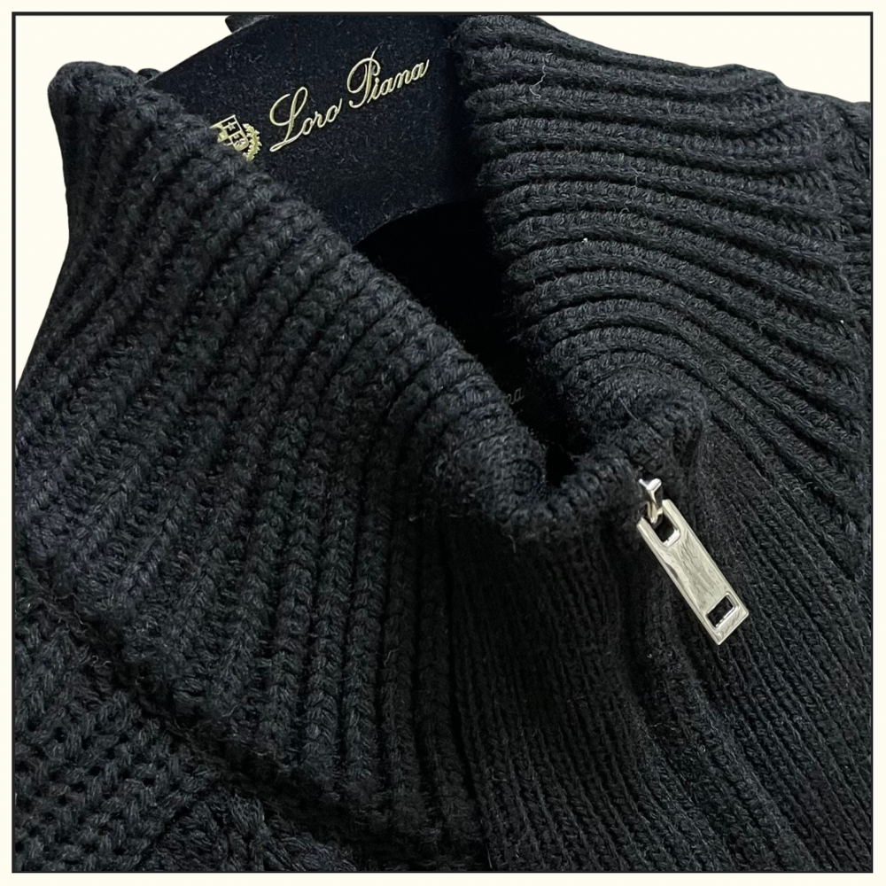 WOOL KNIT HALF ZIP SWEATER