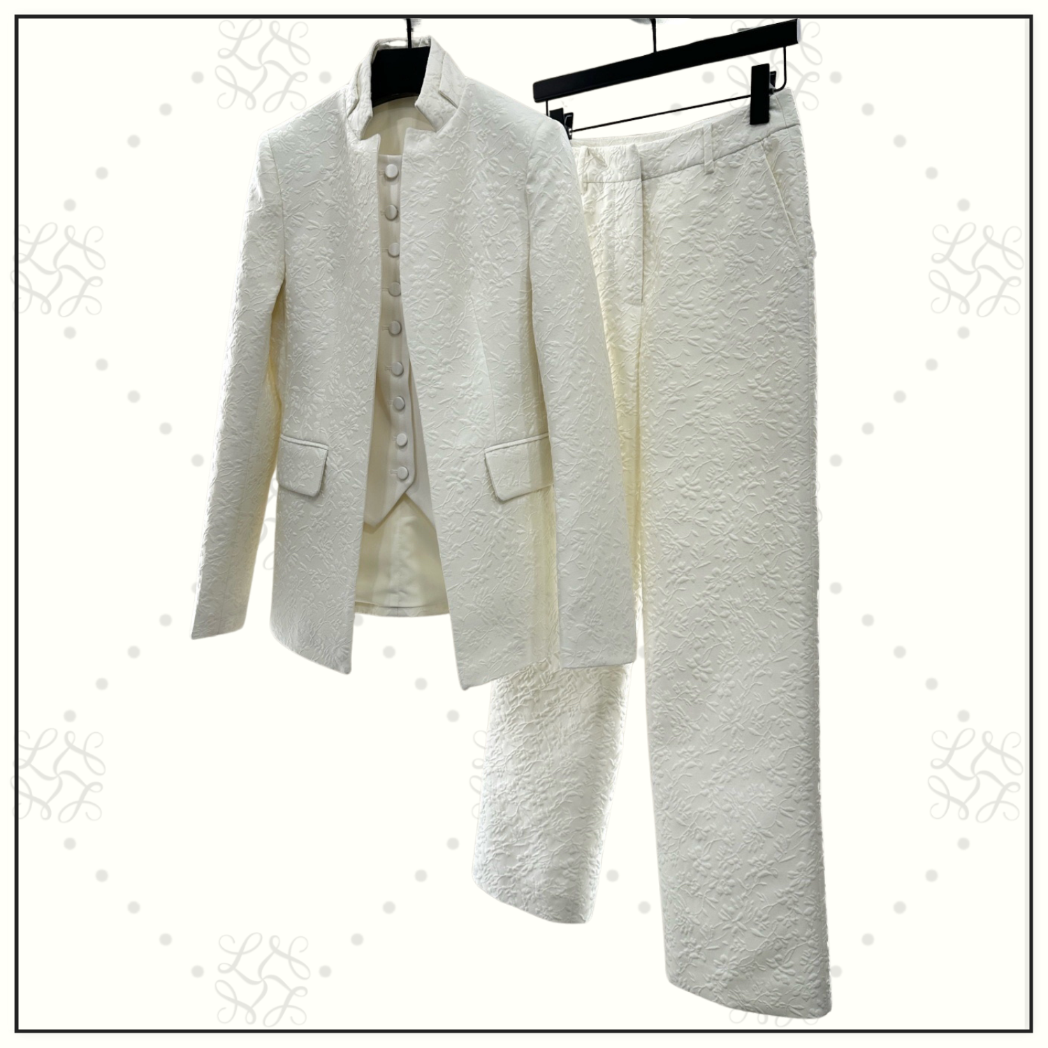 TAILORED JACQUARD BLAZER WITH WAISTCOAT  & TROUSERS