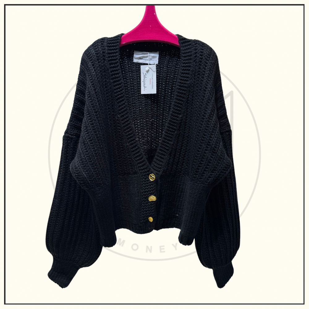 KNIT SWEATER