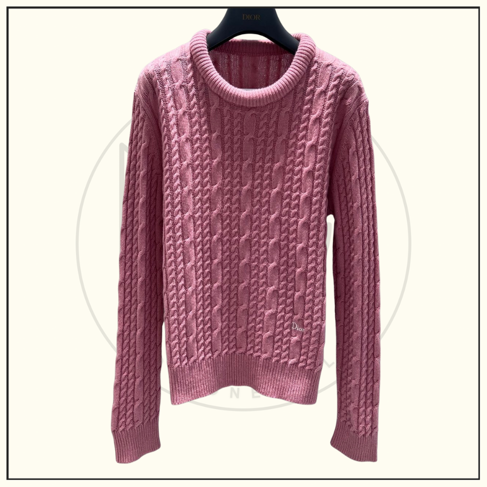 CABLE KNIT SWEATER