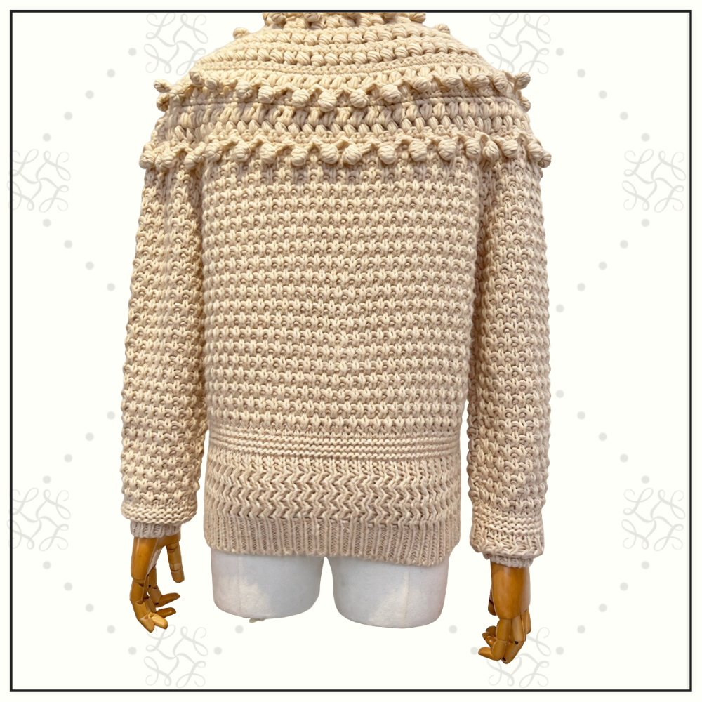 HYPNOTIC BAUBLE SWEATER
