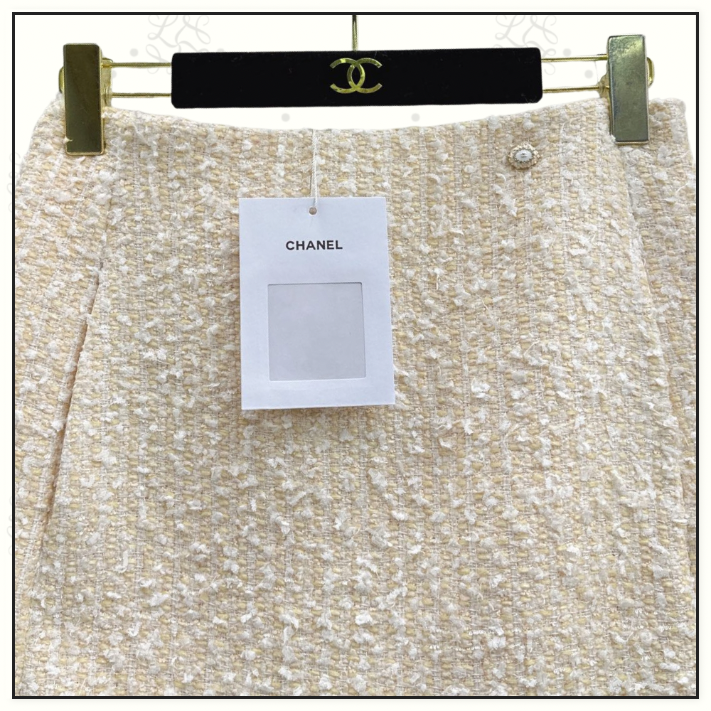 WOOL BLEND TWEED JACKET & MINI SKIRT