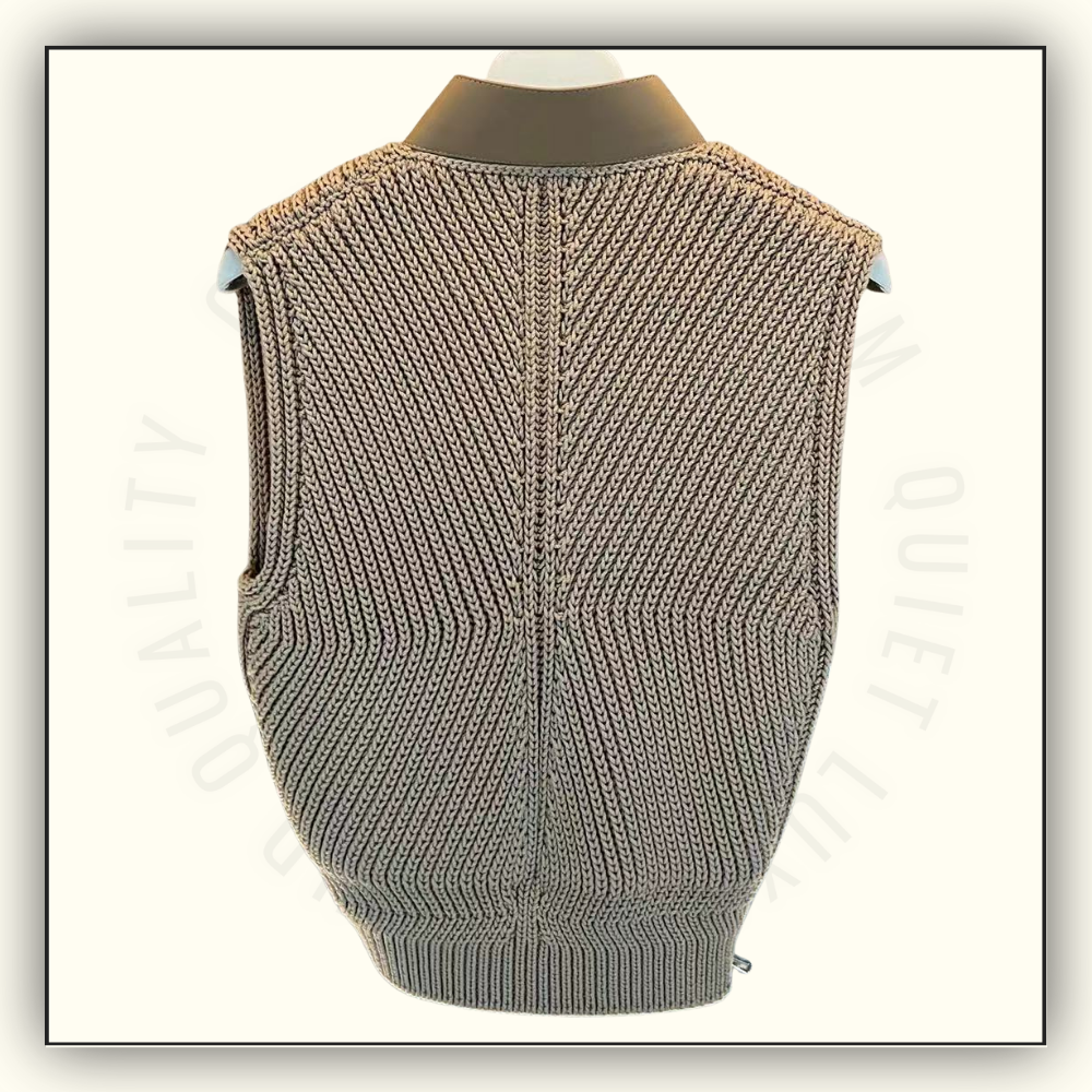 KNIT SWEATER VEST