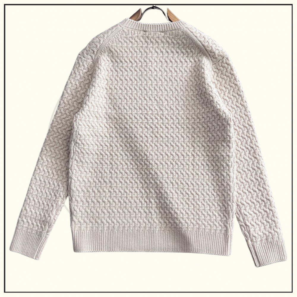 CASHMERE BLEND KNIT SWEATER