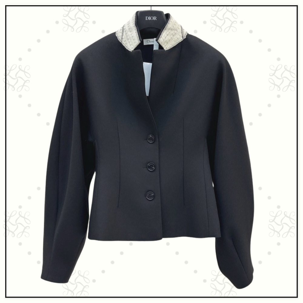 VIRGIN WOOL FITTED JACKET & BERMUDA PANTS