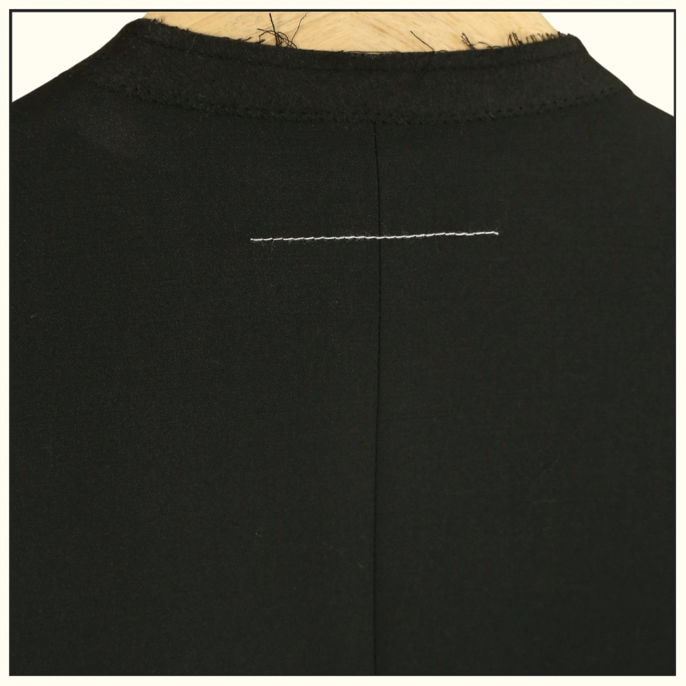 VIRGIN WOOL COLLARLESS BLAZER