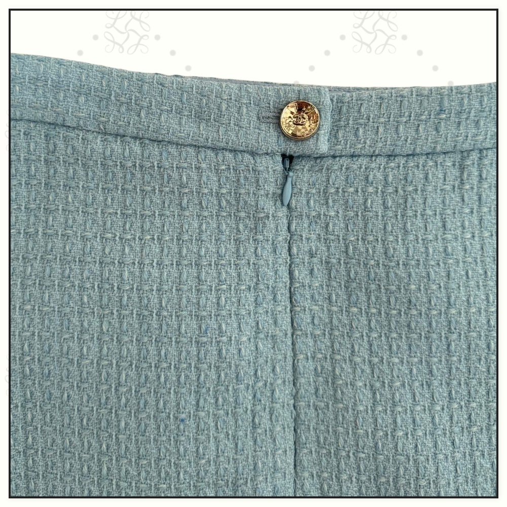 TWEED JACKET & MINI SKIRT