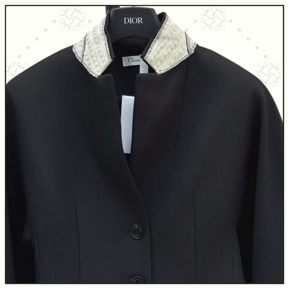 VIRGIN WOOL FITTED JACKET & BERMUDA PANTS