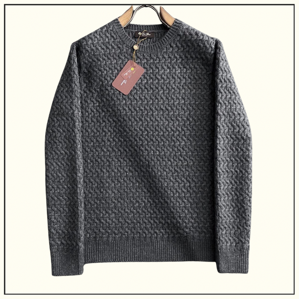 CASHMERE BLEND KNIT SWEATER