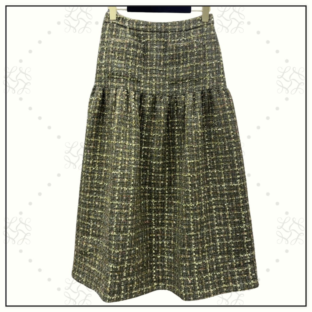 TWEED JACKET & MIDI SKIRT