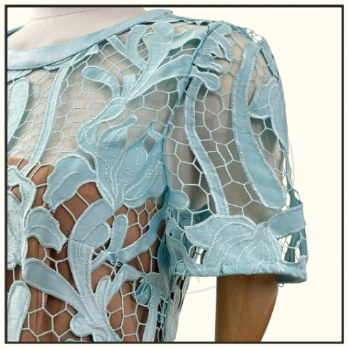 LACE MIDI DRESS
