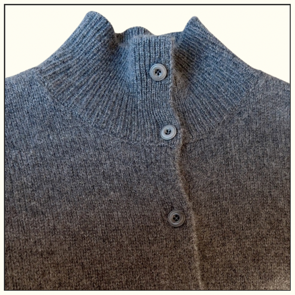 CASHMERE CARDIGAN