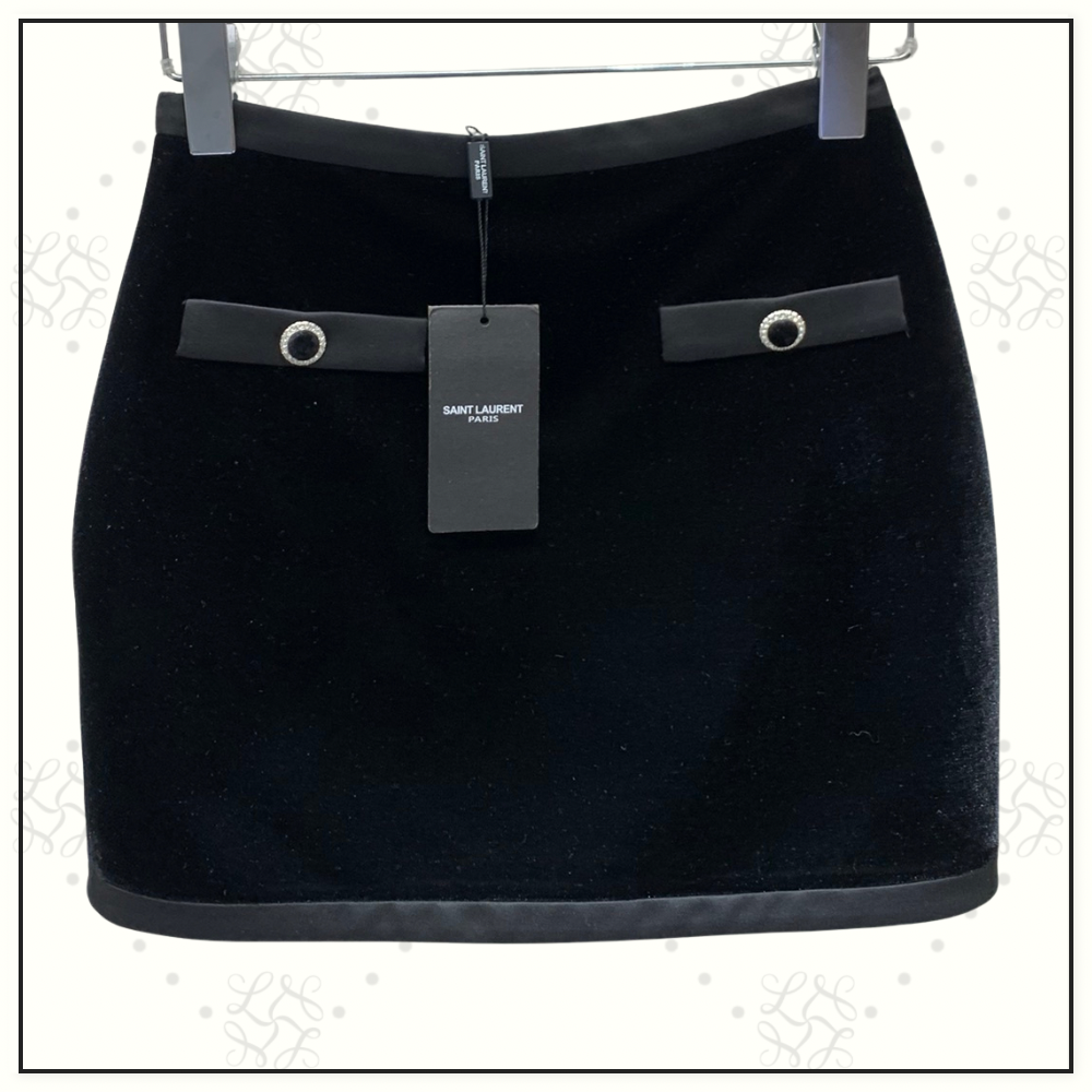 VELVET VEST & MINI SKIRT